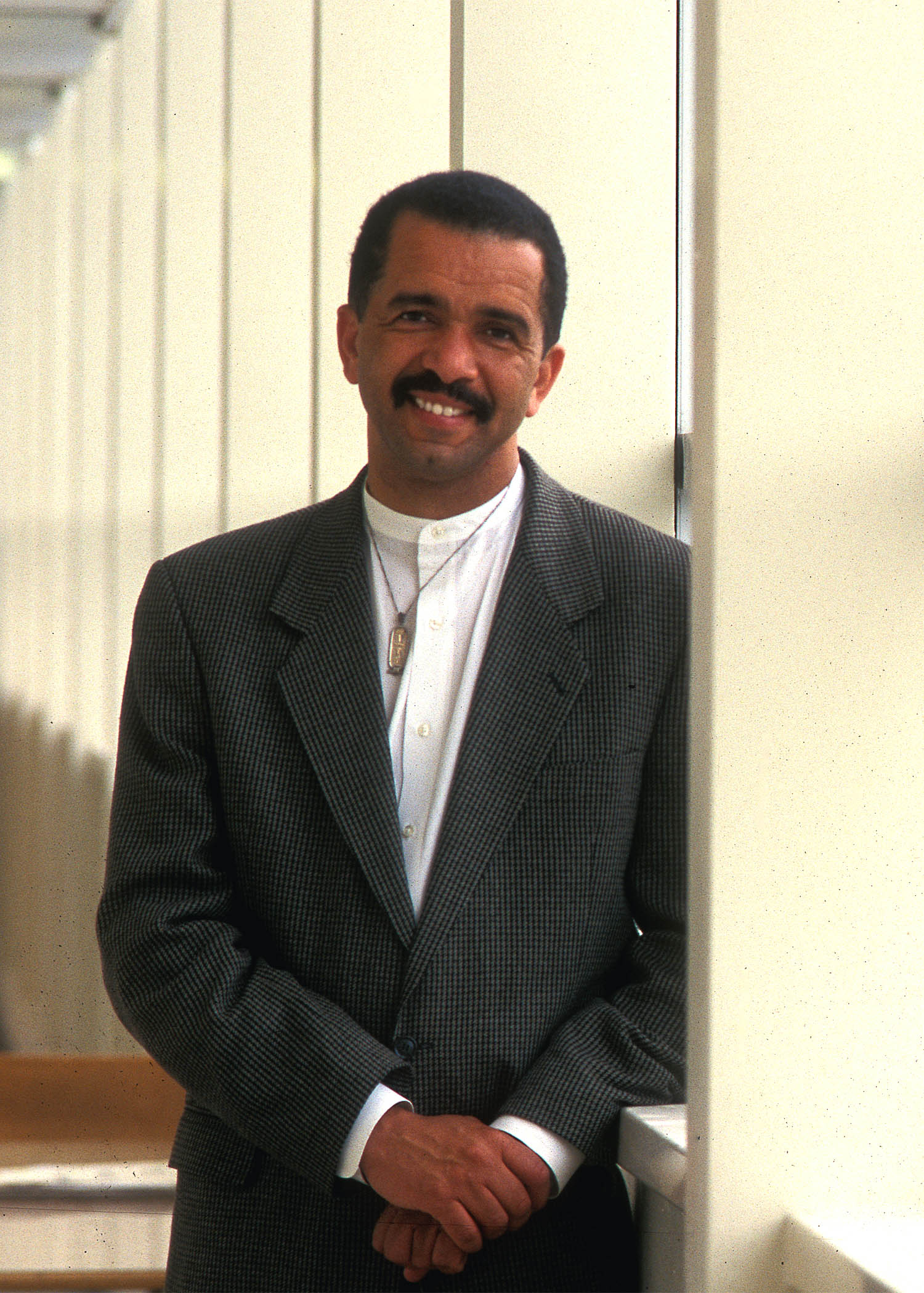Dr. Kenneth Monteiro